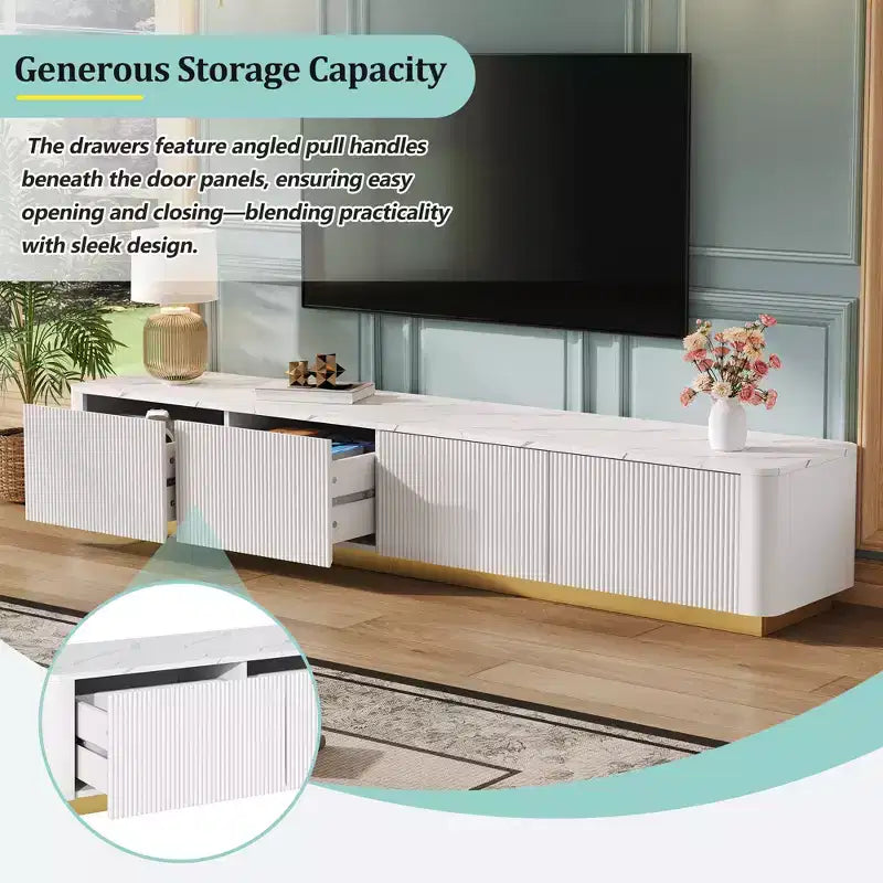 Meuble TV cannelé pour téléviseur de 85 pouces avec base dorée, meuble multimédia moderne avec 4 tiroirs, centre de divertissement avec profil incurvé