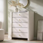 Commode moderne à 5 tiroirs avec profil incurvé, 100,6 cm de haut, en bois avec poignées en métal doré, meuble de rangement pour chambre, salon, couloir