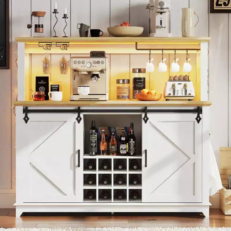 55" Meuble de bar à café de ferme avec lumières - Grand buffet avec portes coulissantes, étagère à vin, étagères réglables pour cuisine, salle à manger