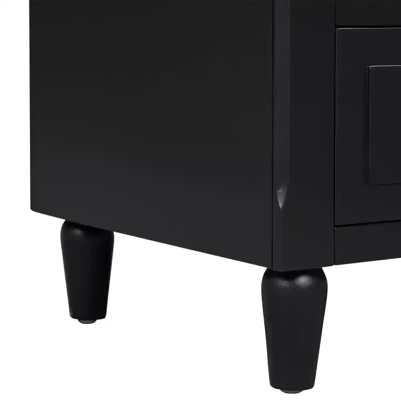 Table de chevet moderne à 3 tiroirs, meuble élégant avec poignées métalliques et pieds en bois d'hévéa - Panipeachy