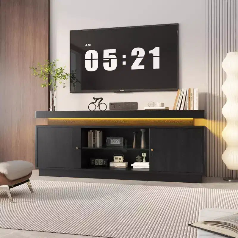 Meuble TV de 63 pouces, meuble de divertissement avec prises de courant et étagère réglable, console TV pour salon, console multimédia moderne