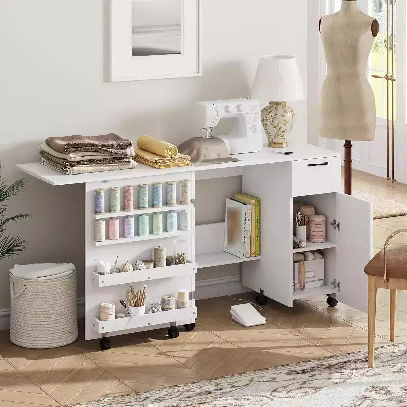 Table pliante pour machine à coudre, station de loisirs créatifs polyvalente avec étagères de rangement et roulettes verrouillables, bureau de couture mobile pour la maison, la chambre
