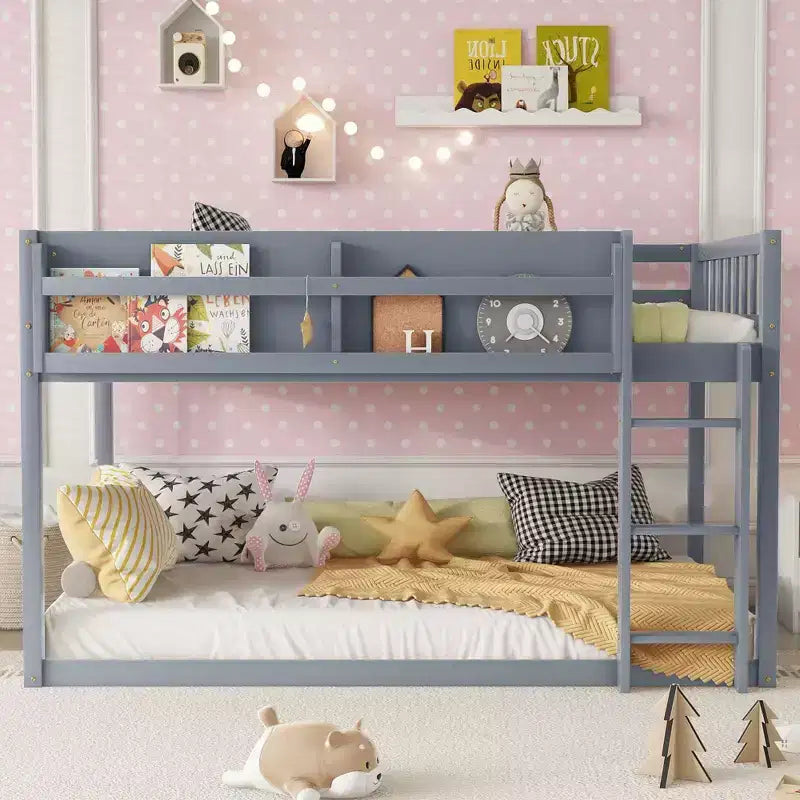 Lit superposé simple en bois massif Okak avec étagères de rangement et échelle, cadre de lit contemporain pour chambre à coucher, chambre d'enfant
