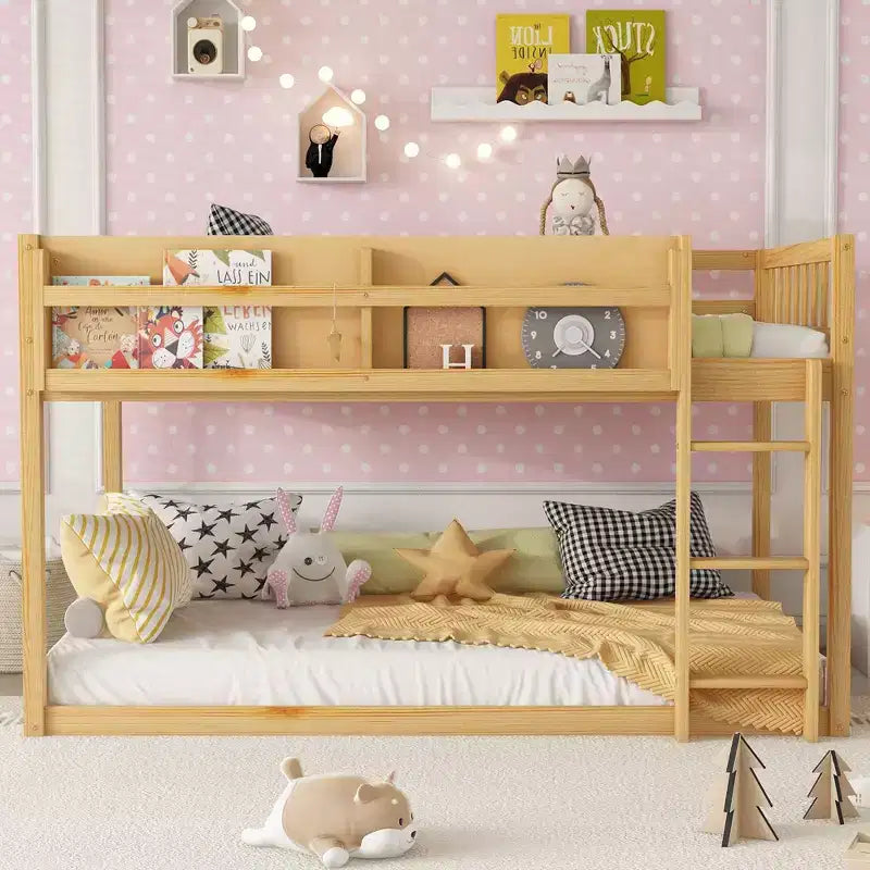 Lit superposé simple en bois massif Okak avec étagères de rangement et échelle, cadre de lit contemporain pour chambre à coucher, chambre d'enfant