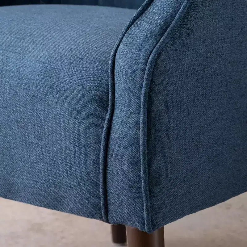 Fauteuil de club moderne MAYEERTY, dossier capitonné, passepoil ton sur ton, pieds robustes en bois de bouleau, pour salon, chambre à coucher ou bureau
