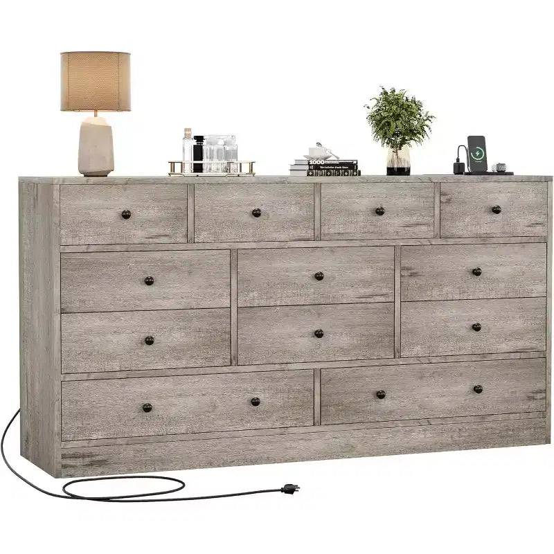 Acekool Commode à 12 tiroirs avec prises de courant, organiseur de rangement en bois de 61 pouces pour chambre à coucher, salon, couloir