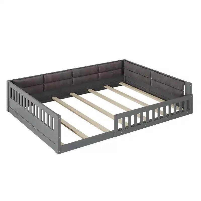 Lit plateforme rembourré pleine grandeur TUYOHW avec barrières de sécurité, lit au sol à lattes en bois de pin robuste, lit bas à usage intensif, capacité de 600 lb