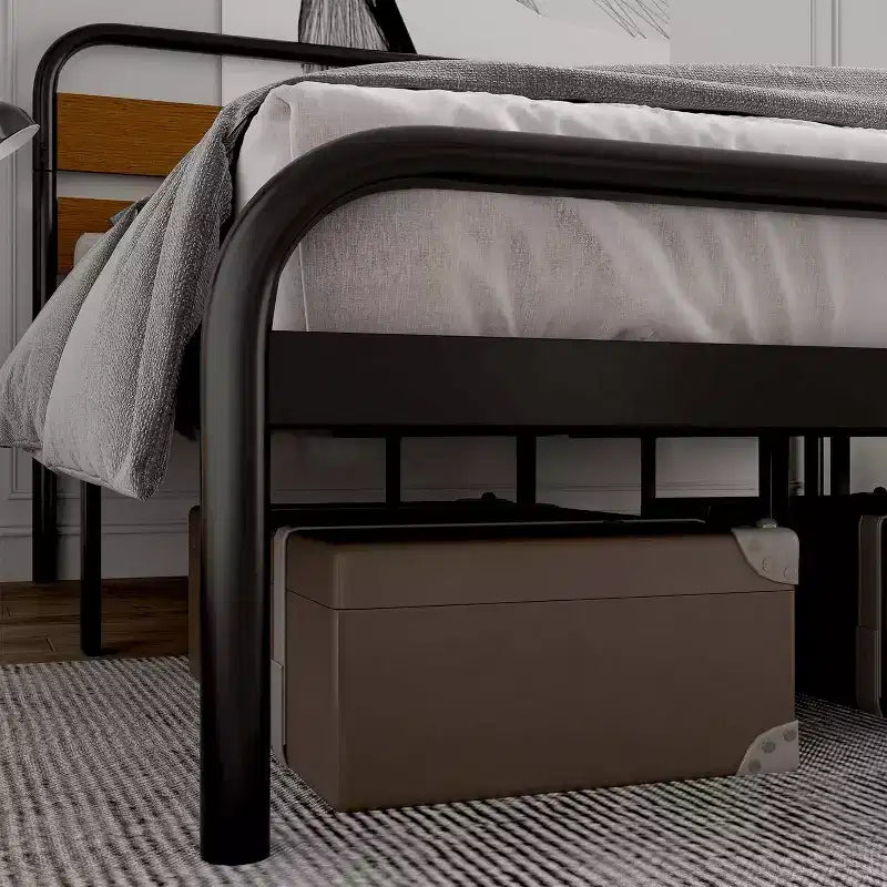 Cadre de lit King Size Mid-Century Moderne, Plateforme en métal avec Tête de lit imitation bois, Aucun sommier tapissier requis, Design silencieux pour Chambre à coucher, Marron