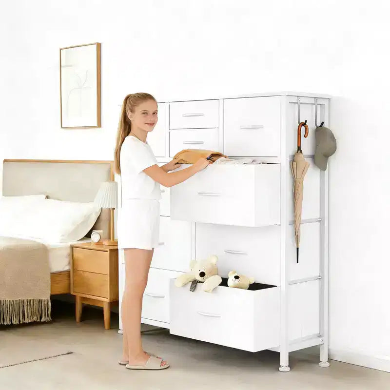 Commode de rangement TUYOHW à 10 tiroirs avec poches latérales et crochets, Organisateur de commode en tissu avec plateau en bois, Tour de rangement pour chambre à coucher, placard et entrée