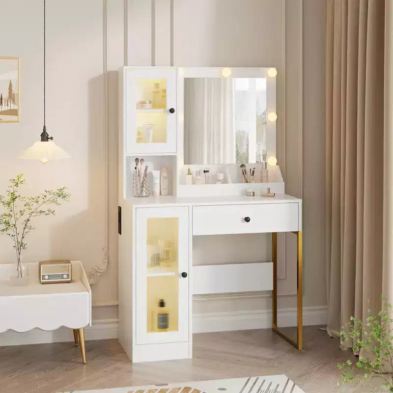 Coiffeuse Acekool avec miroir et lumières, table de maquillage avec station de recharge, éclairage RVB et 3 couleurs, 2 armoires, 2 étagères ouvertes, pour chambre à coucher.