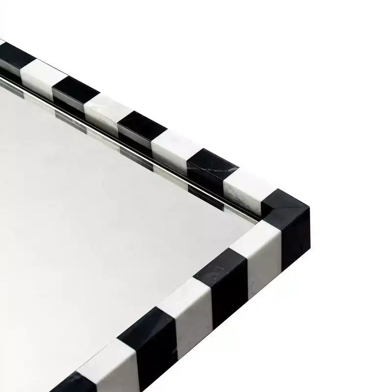 TEHOME livra Miroir mural rectangulaire décoratif en marbre avec motif damier noir et blanc audacieux 20 x 30'', parfait pour la salle de bain, l'entrée