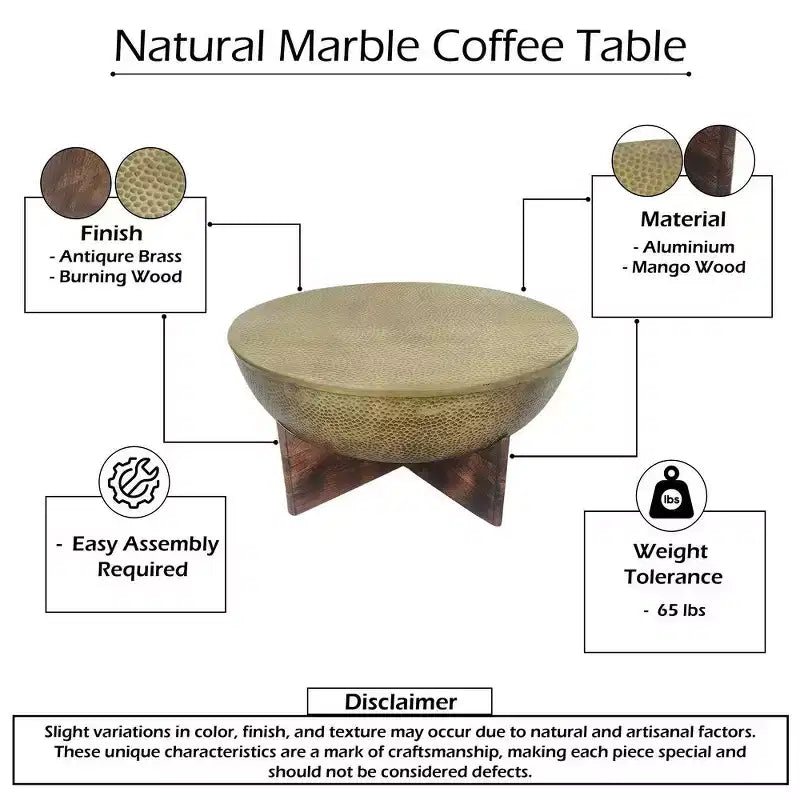 Table basse Royal Hampton | Plateau rond en métal martelé | Piètement en bois de manguier | Laiton antique