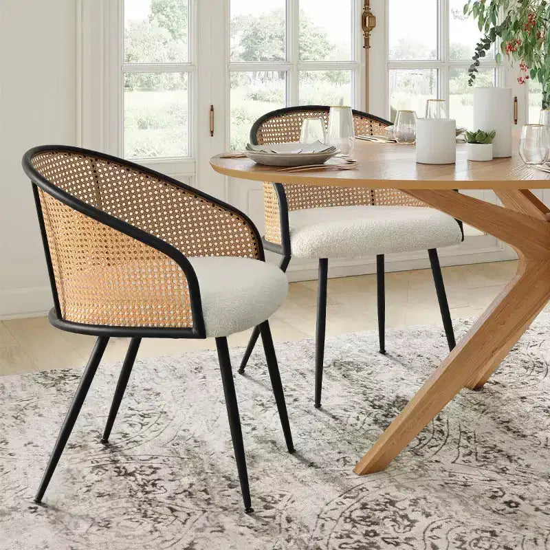 Chaises de salle à manger (lot de 2), Fauteuil moderne rembourré avec dossier en rotin tissé et pieds en métal noir - Panipeachy