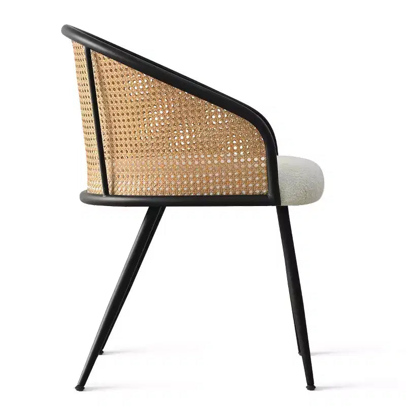 Chaises de salle à manger (lot de 2), Fauteuil moderne rembourré avec dossier en rotin tissé et pieds en métal noir - Panipeachy