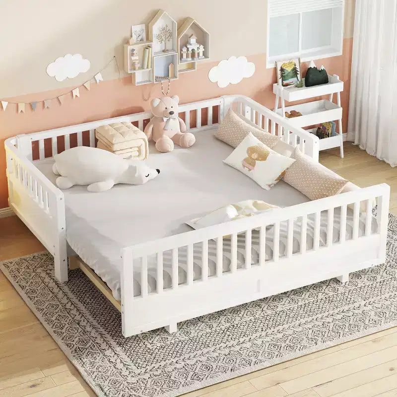 Lit plateforme convertible double/double XL avec barrières de sécurité, transformable en lit double/grand lit, cadre en bois massif - ModernLuxe