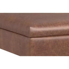 Lilah Canapé-coffre de rangement ottoman contemporain carré de 91,4 cm de large avec couvercle relevable en similicuir vegan marron selle vieilli