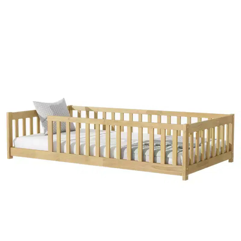 Lit au sol Montessori Bellemave double avec barrière de sécurité, lit plateforme pour enfants avec rambardes, cadre en bois massif, pour chambre d'enfant et de bébé
