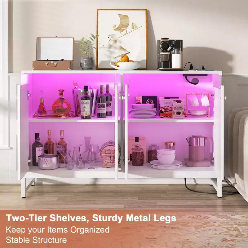 Buffet de rangement Besiost avec étagères réglables, Bar à café avec station de recharge, Lumière LED