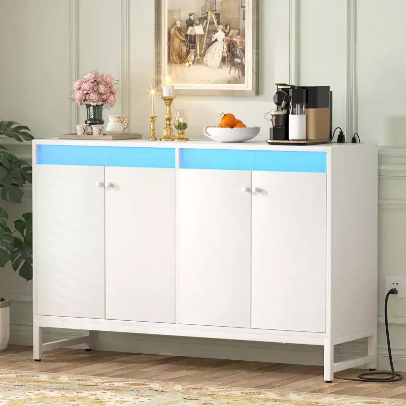 Buffet de rangement Besiost avec étagères réglables, Bar à café avec station de recharge, Lumière LED