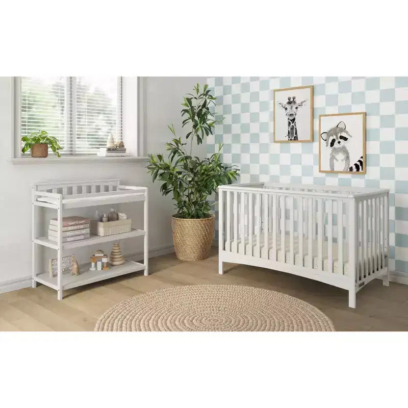 Table à langer plate Child Craft pour bébés, matelas résistant à l'eau et sangle de sécurité inclus, kit anti-basculement inclus pour éviter le basculement, finition sécuritaire pour bébés
