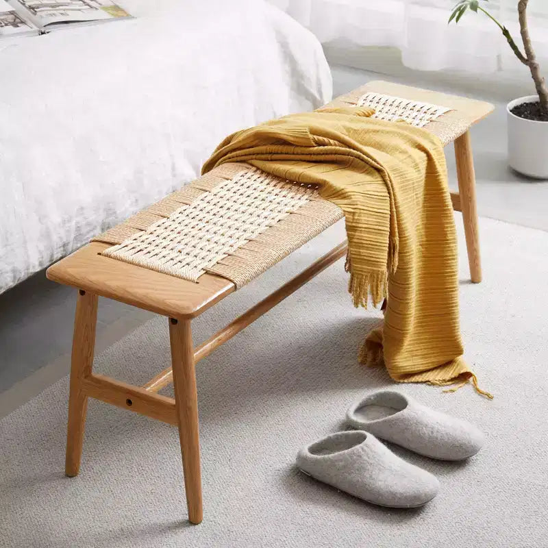 Banc MAYEERTY en chêne massif avec assise en cannage tissé main - pour salle à manger, chambre et entrée