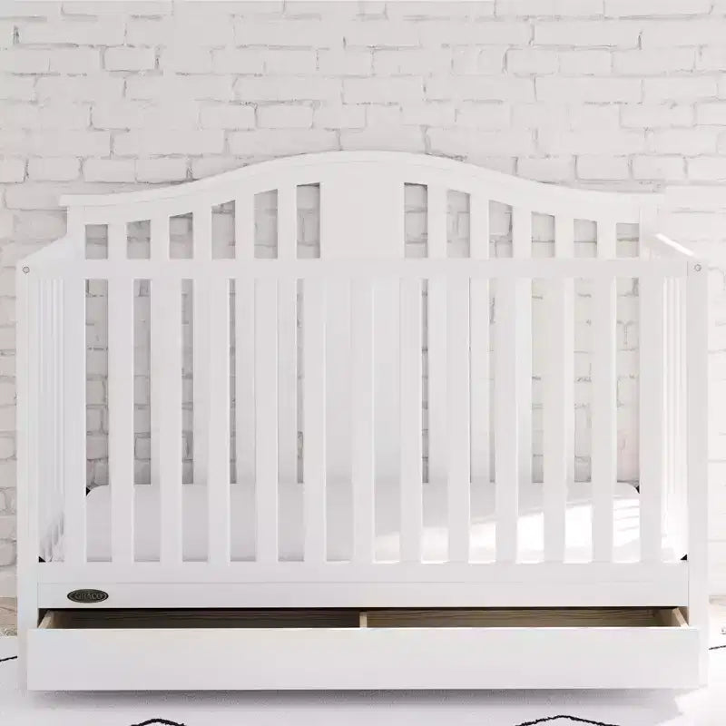 Lit de bébé convertible 4-en-1 Graco Solano avec tiroir