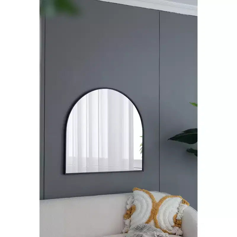 Miroir mural décoratif arqué de 33 x 31 pouces avec cadre en métal forgé