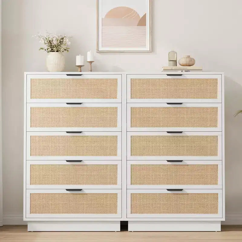 Commode 5 tiroirs en rotin pour chambre à coucher C, armoire tissée minimaliste avec cadre et pieds en bois intégrés, coffre de rangement haut