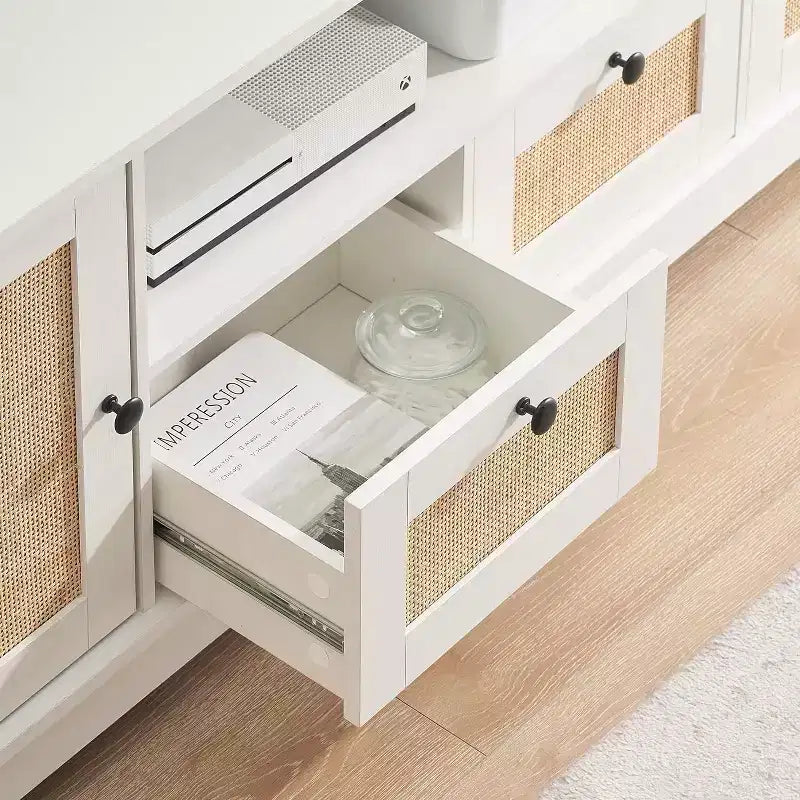 Meuble TV en rotin, meuble de divertissement moderne pour TV 65/70 pouces, meuble média blanc avec 2 tiroirs et 2 placards avec étagère réglable, pour salon