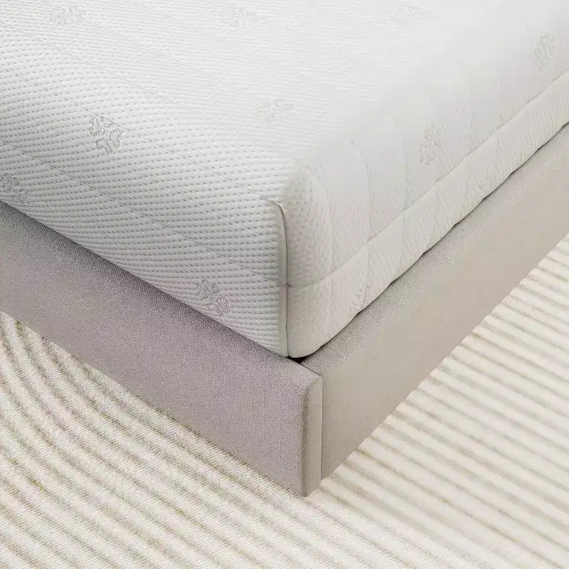 Matelas en mousse à mémoire de forme au gel pour des nuits fraîches et un soulagement de la pression, certifié CertiPUR-US