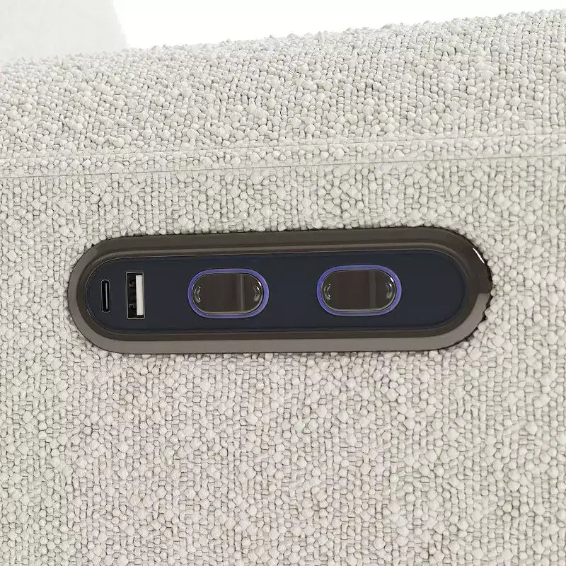 Fauteuil inclinable, pivotant et coulissant électrique de luxe Amalfi de Storkcraft avec double port de chargement USB