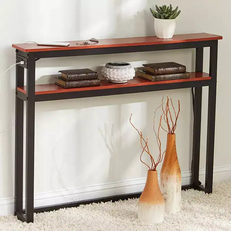 La table console longue et étroite Lakeside Collection à placer derrière un canapé, avec port USB et prise de courant -