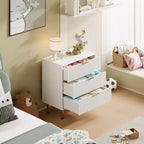 Commode 3 tiroirs cannelée en bois, avec poignées dorées pour chambre à coucher, Blanche