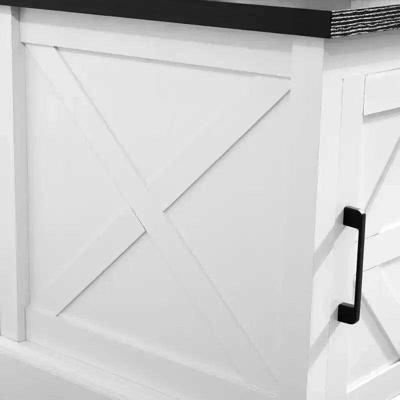 Table d'appoint de ferme avec porte de grange, étagère de rangement réglable et accents métalliques pour salon ou chambre à coucher