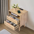 Table de chevet en rotin avec station de recharge intégrée, table de chevet bohème avec 2 tiroirs, étagère ouverte, pieds en bois de pin massif, 2 prises CA et 3 ports USB