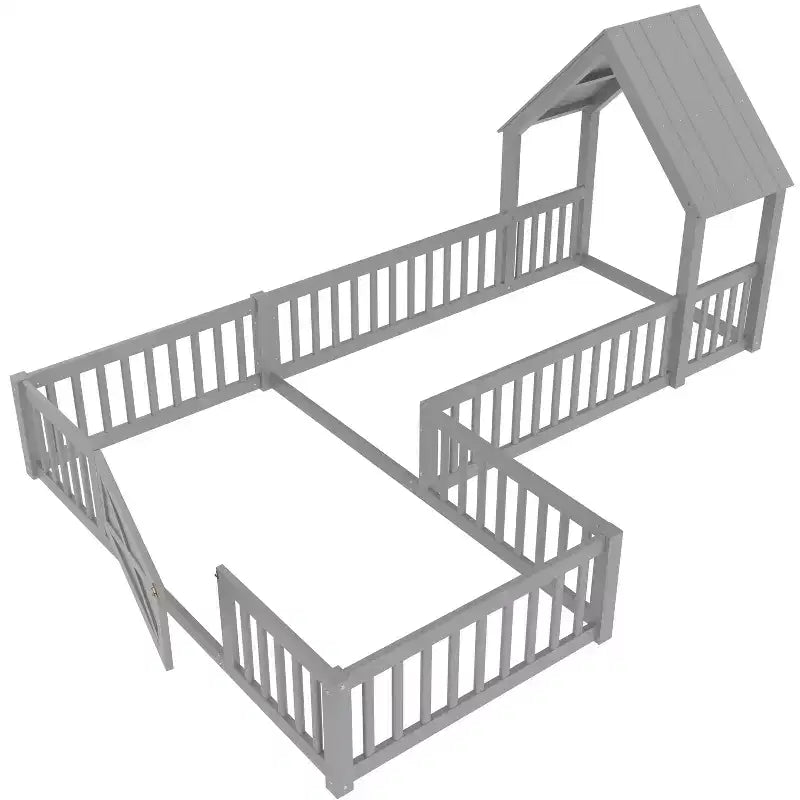 Lit cabane double/grand format avec porte et barrières de sécurité, lit plateforme double en bois pour enfants