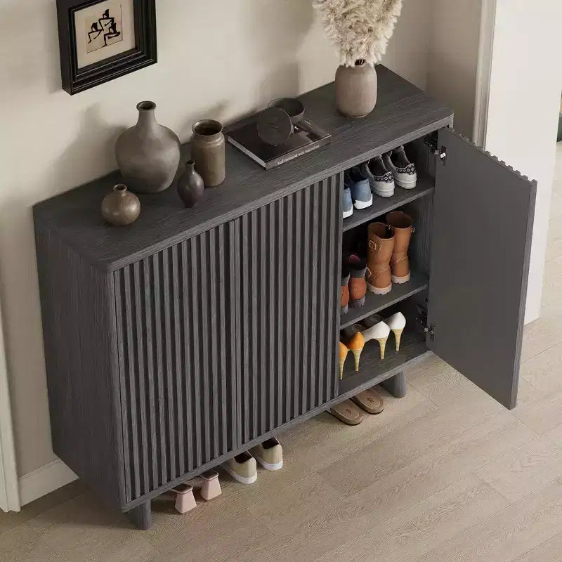 Meuble à chaussures rustique à 5 niveaux avec porte cannelée, banc de rangement de 117 cm pour entrée, salon ou hall