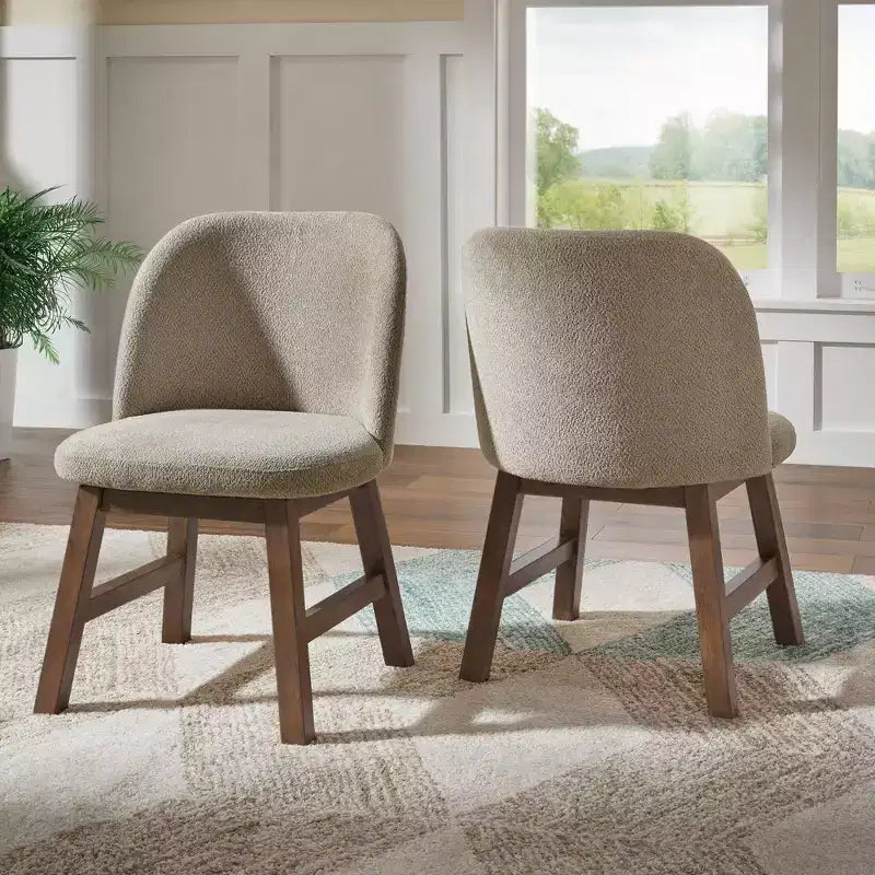 Chaise de salle à manger à dossier bas incurvé en tissu taupe Fuske Wood Finish (lot de 2) - iNSPIREQ