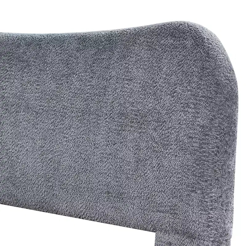 Lit plateforme contemporain Queen Size GDFStudio Lunara rembourré avec pieds coniques