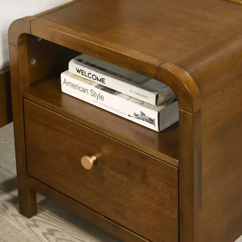 Table de chevet en bois Eldren de Roundhill Furniture avec cadre en bois d'hévéa massif, finition noyer