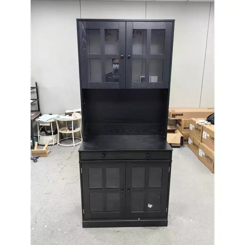 kitchen cabinet