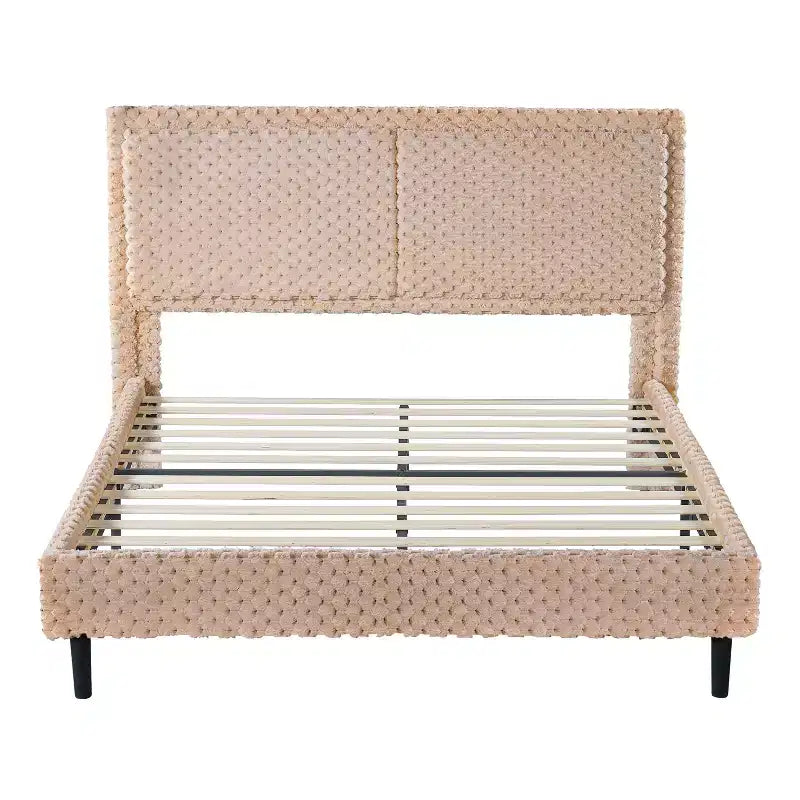 Lit capitonné en peluche couleur camel avec dossier doux à double zone, bords arrondis et support stable et silencieux pour chambres douillettes, Queen Size