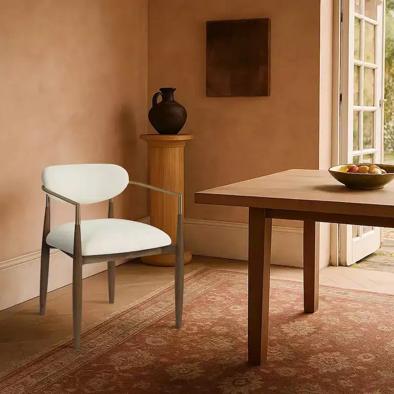 Chaises de salle à manger Riccio de Meridian Furniture avec accoudoirs et revêtement en tissu haute performance (lot de 2)
