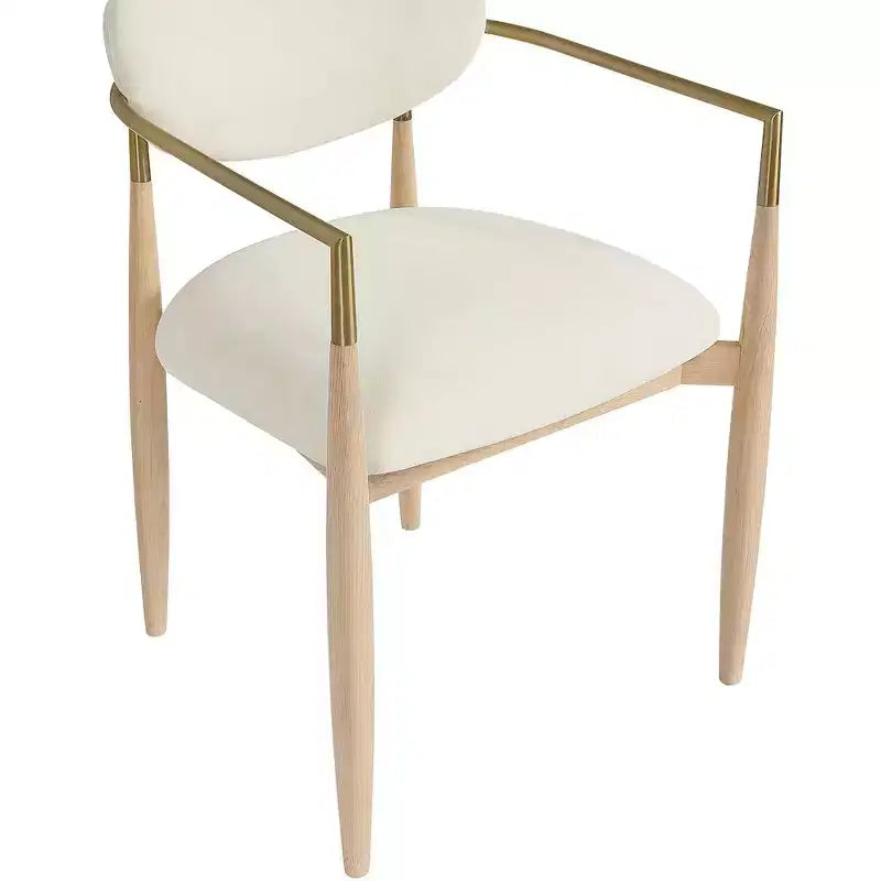 Chaises de salle à manger Riccio de Meridian Furniture avec accoudoirs et revêtement en tissu haute performance (lot de 2)