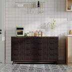 Commode 8 tiroirs cannelée pour chambre à coucher, commode moderne de 54 po de large - Meuble de rangement en bois pour la maison