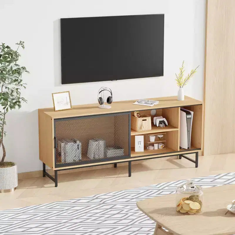 Meuble TV Industriel Moderne pour Téléviseur 65 Pouces - Meuble de Divertissement 63" en Bois et Métal avec Portes Coulissantes en Maille et Pieds Métalliques Robustes