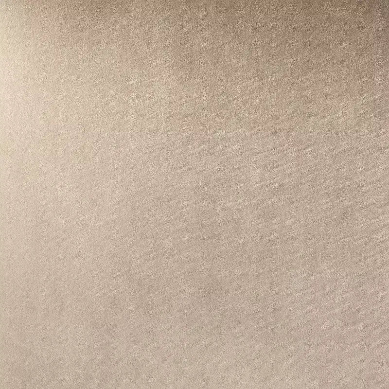 Causeuse entièrement rembourrée Bellfield de couleur havane - Threshold™ conçue avec Studio McGee