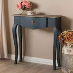 Table console Mazarine Classic and Provincial Spruce Finished Bleue - Baxton Studio : Design mince et élégant, idéal pour les petits espaces