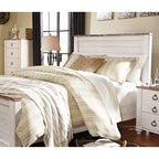 Tête de lit Queen Willowton Whitewash – Signature Design by Ashley : Stratifié imitation bois, Fixation sur cadre de lit