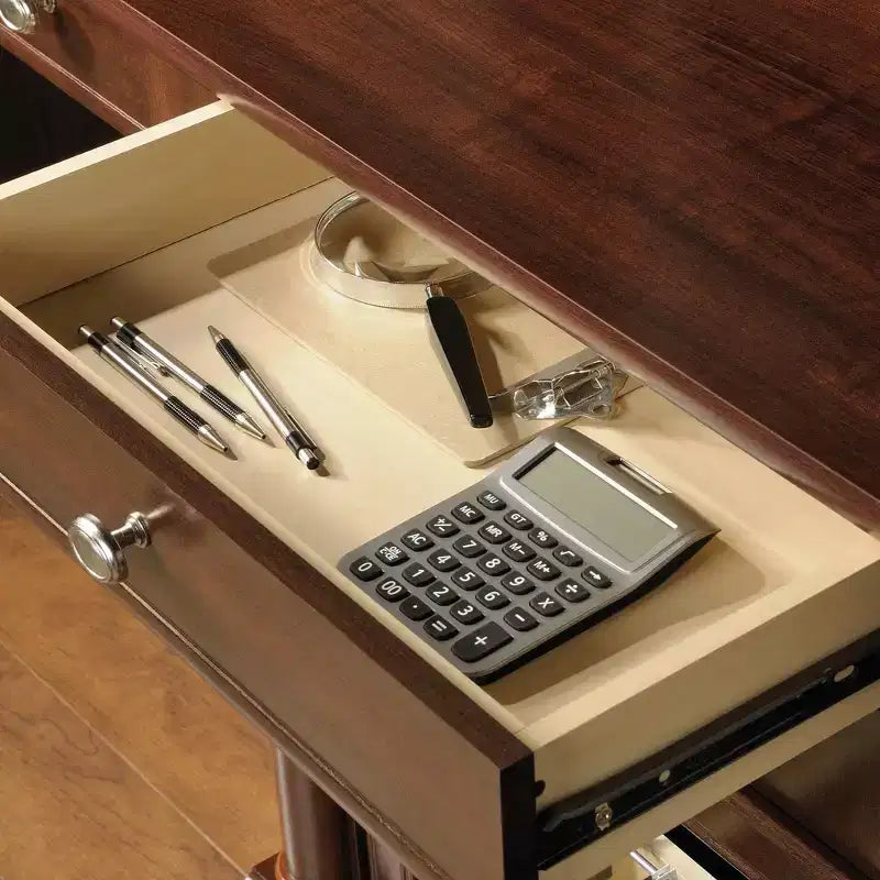 Bureau informatique Palladia avec huche - Sauder